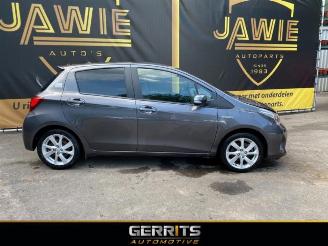 Toyota Yaris Yaris III (P13), Hatchback, 2010 / 2020 1.5 16V Hybrid picture 2