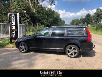krockskadad bil auto Volvo V-70 V70 (BW), Combi, 2007 / 2016 2.4 D5 20V 2007/12