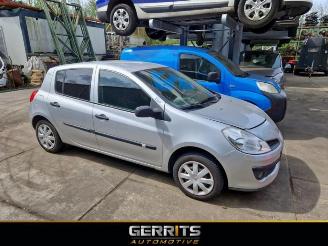  Renault Clio Clio III (BR/CR), Hatchback, 2005 / 2014 1.2 16V 75 2008/3