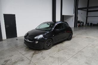 Damaged car Opel Adam SEDAN 2017/9