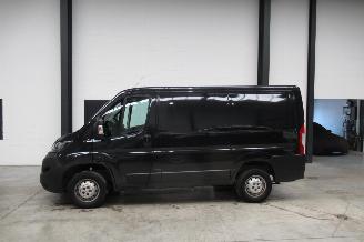 Peugeot Boxer PREMIUM EDITION picture 2