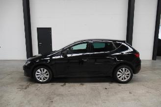 Seat Leon REFERENCE picture 2