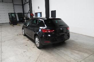 Seat Leon REFERENCE picture 3