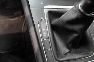 Volkswagen Golf TRENDLINE picture 29