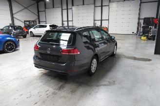 Volkswagen Golf TRENDLINE picture 5