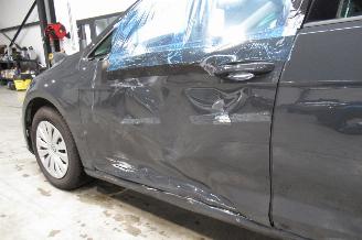 Volkswagen Golf TRENDLINE picture 9