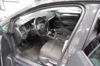 Volkswagen Golf TRENDLINE picture 18