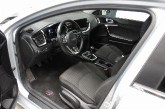 Kia Cee d SEDAN picture 17