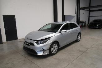 Damaged car Kia Cee d SEDAN 2022/4