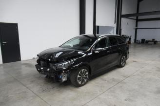 Schadeauto Kia Ceed SW 2024/6