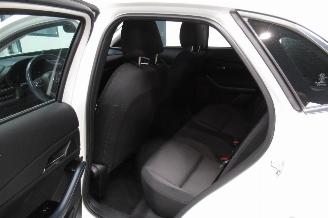 Mazda CX-30 SUV picture 21