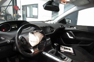 Peugeot 308 SW STYLE picture 14
