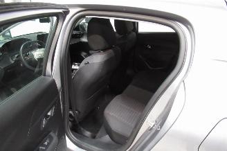 Peugeot 208 ACTIVE picture 16