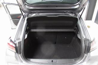 Peugeot 208 ACTIVE picture 17