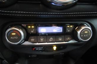Nissan Juke SUV picture 31