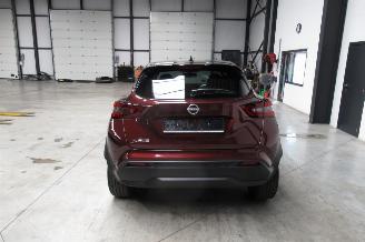 Nissan Juke SUV picture 4
