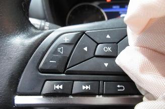 Nissan Juke SUV picture 26