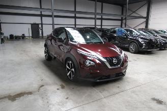 Nissan Juke SUV picture 6
