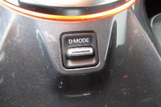 Nissan Juke SUV picture 34