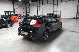 Volvo V-40 BREAK picture 5