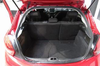 Peugeot 208 SEDAN picture 15