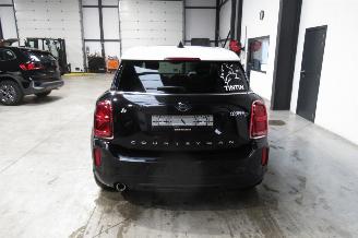 Mini Cooper SEDAN picture 4