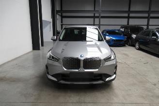 BMW iX1 SUV picture 7