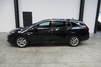 Opel Astra ELEGANCE picture 2