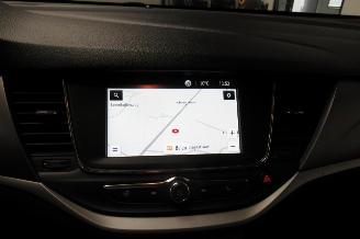 Opel Astra SEDAN picture 18