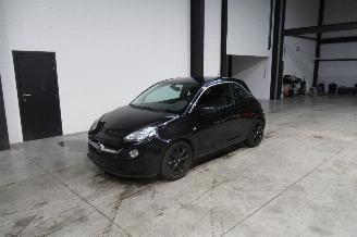 Avarii autoturisme Opel Adam SEDAN 2017/9