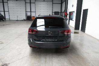 Volkswagen Passat BUSINESS picture 4