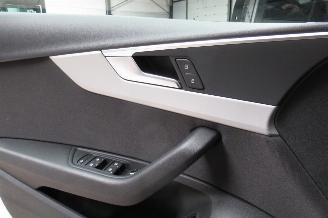 Audi A4 SEDAN picture 28