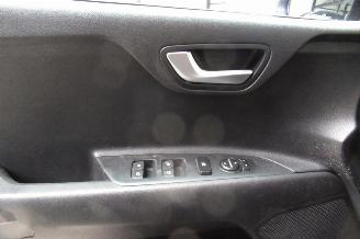 Kia Stonic SEDAN picture 21