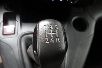 Peugeot Partner CAMIONETTE picture 29