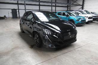 Peugeot 208 GT LINE picture 6