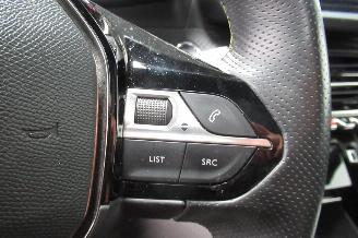 Peugeot 208 GT LINE picture 32