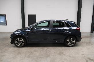 Hyundai I-30 SEDAN picture 2