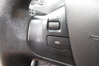 Peugeot 208 SEDAN picture 18
