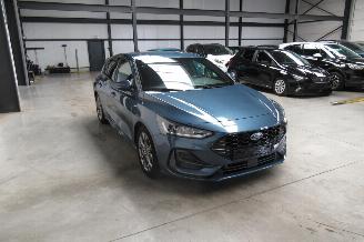 Ford Focus ST-LINE picture 6