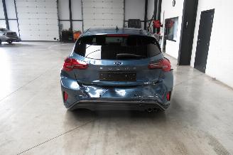 Ford Focus ST-LINE picture 4