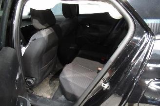 Peugeot 2008 STYLE picture 17