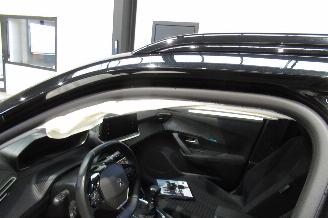 Peugeot 2008 STYLE picture 13