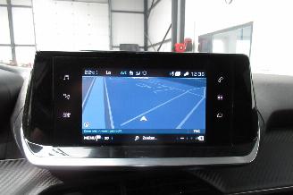 Peugeot 2008 STYLE picture 25