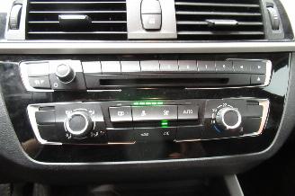 BMW 1-serie SEDAN picture 26