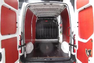 Renault Master CAMIONETTE picture 10