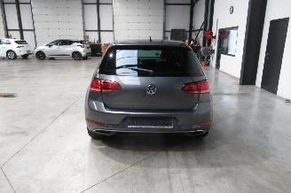 Volkswagen Golf COMFORTLINE picture 4