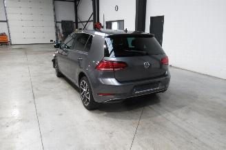 Volkswagen Golf COMFORTLINE picture 3