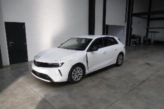 Coche accidentado Opel Astra EDITION 2024/2