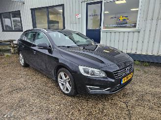 Volvo V-60 2.4 D6 AWD Plug-In Hybrid Summum picture 37