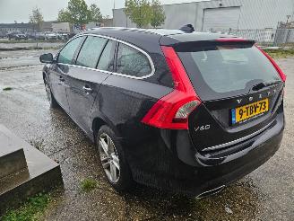 Volvo V-60 2.4 D6 AWD Plug-In Hybrid Summum picture 11